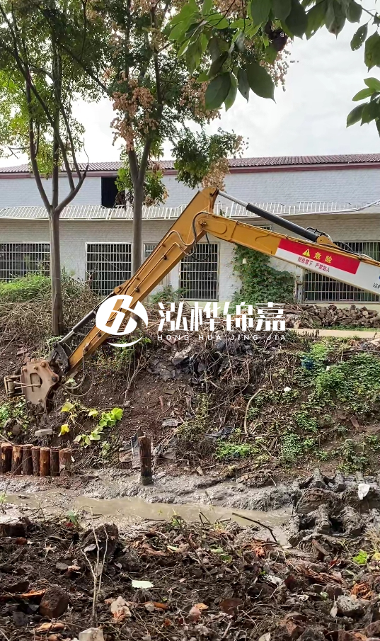 駐馬店挖機(jī)打木樁專業(yè)施工- 河道打木樁后木樁腐朽怎么防治？